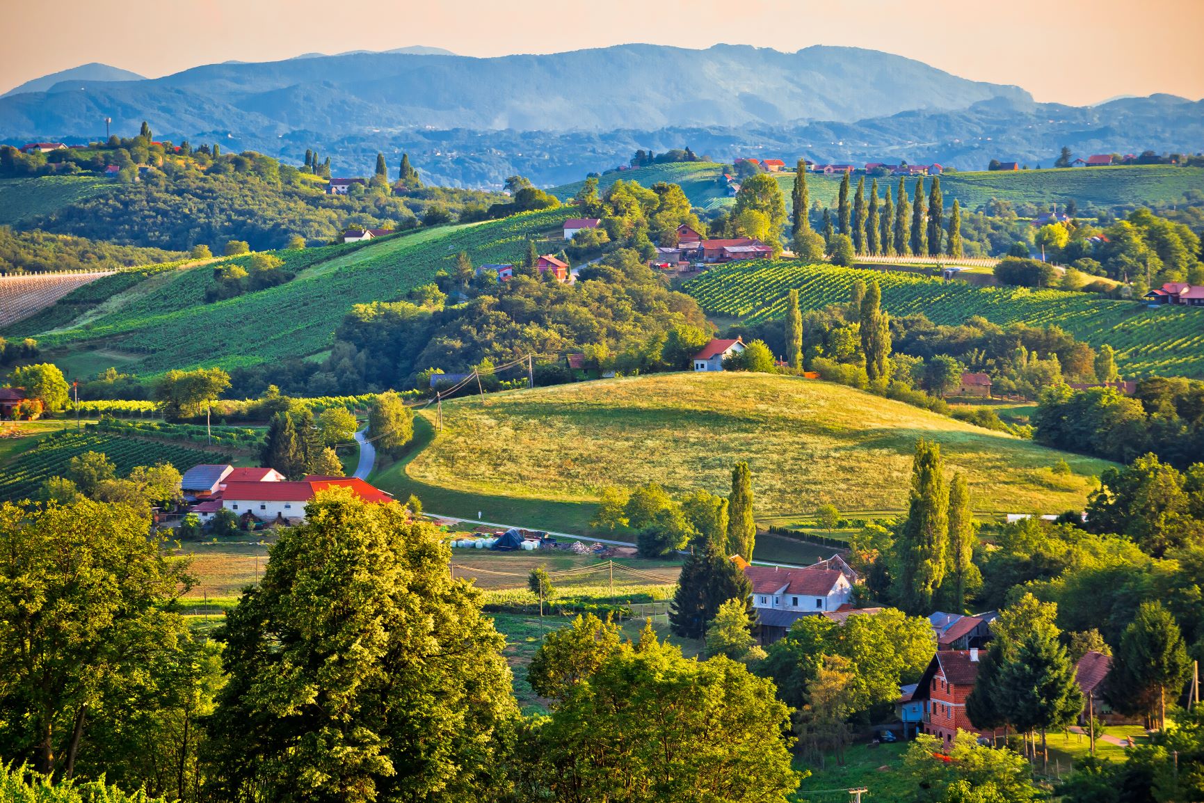 Kompas Novo mesto d.o.o., KNMtravel, Počitnice in potovanja, Hrvaška, Notranjost Hrvaške